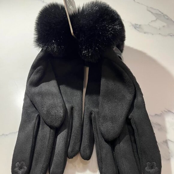 bebe Black Faux Fur Cuff Winter Gloves - Picture 6 of 8